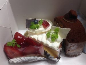 新築外構　アプローチ　ウッドデッキ　さしかけ