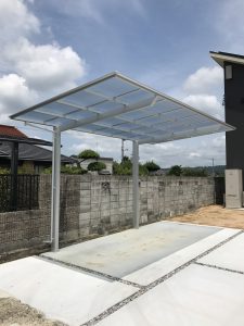 新築エクステリア カーポート タイルアプローチ